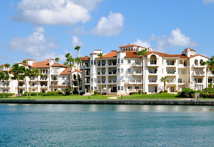 Fisher-Island-Miami-crocusinvestments-Bayside-Village